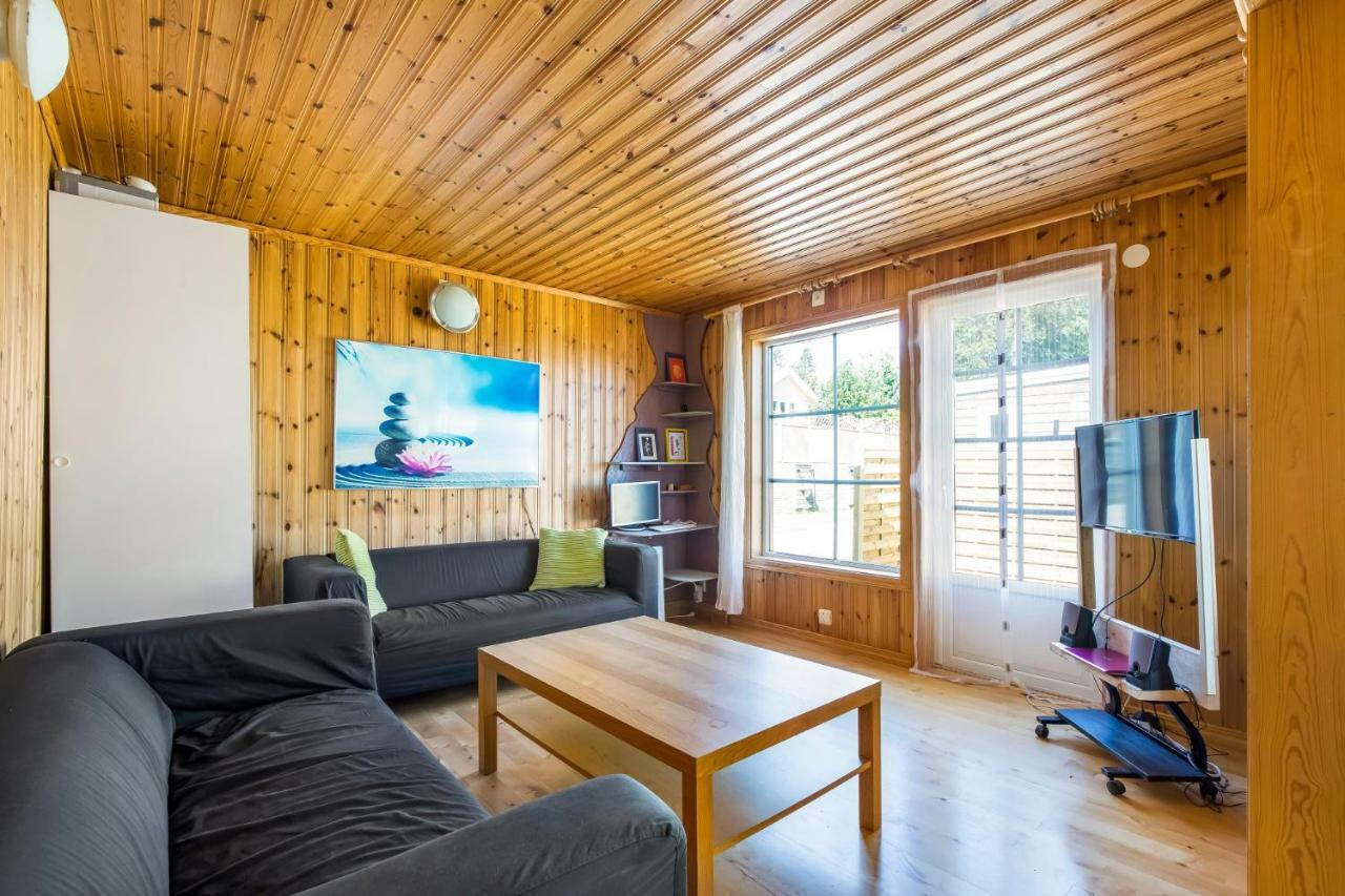 BjorkobyHoliday Lakefront House别墅 外观 照片